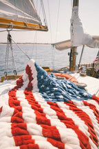 🇺🇸❤️American Flag Flannel Blanket — Ultra-Soft Flannel | Non-Shedding | Suitable for All Seasons